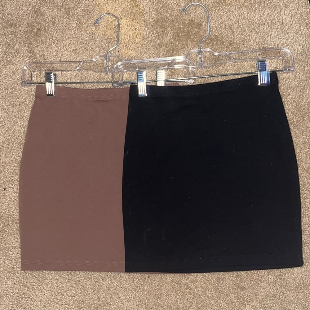 2 Shein basic skirts both XS